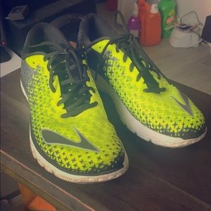 Brooks running shoes